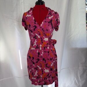 Diane Von Furstenberg CollaredShort Sleeved Floral Wrap Dress in Pink and Purple